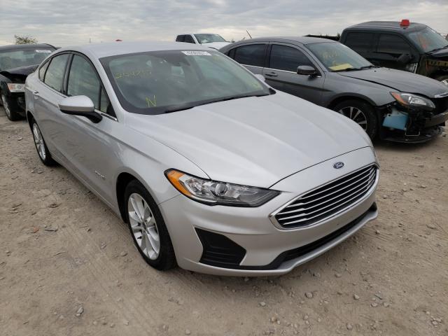 FORD FUSION SE 2019 3fa6p0lu9kr204213