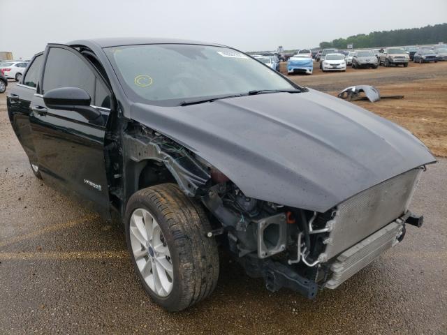 FORD FUSION SE 2019 3fa6p0lu9kr207144