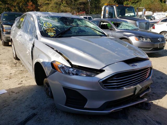 FORD FUSION SE 2019 3fa6p0lu9kr225174