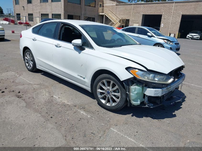 FORD FUSION 2017 3fa6p0luxhr285179