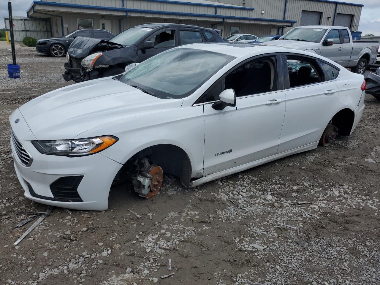 FORD FUSION 2019 3fa6p0luxkr109823