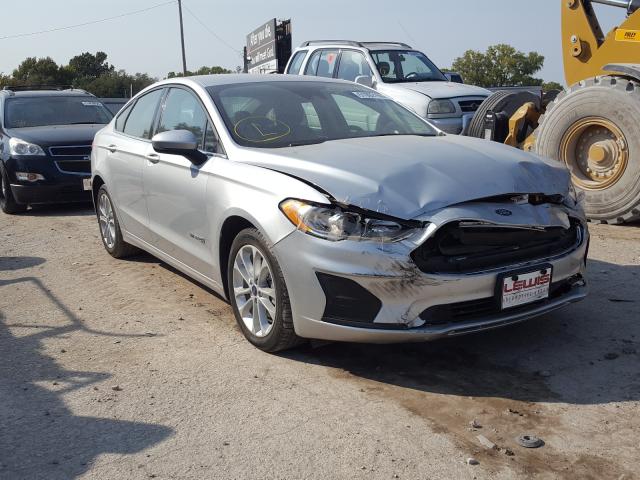 FORD FUSION SE 2019 3fa6p0luxkr119140