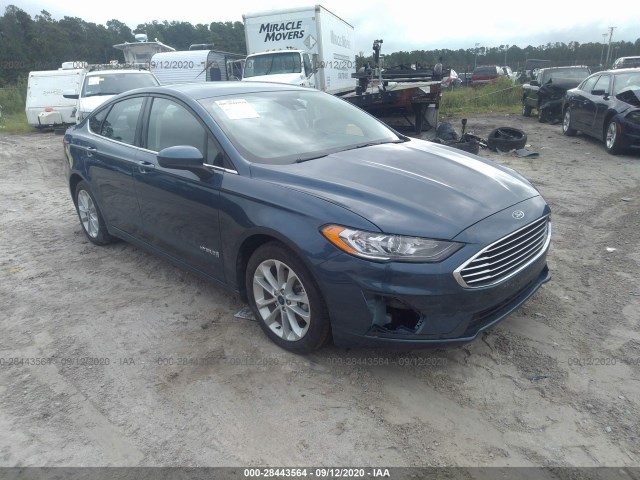 FORD FUSION HYBRID 2019 3fa6p0luxkr137654