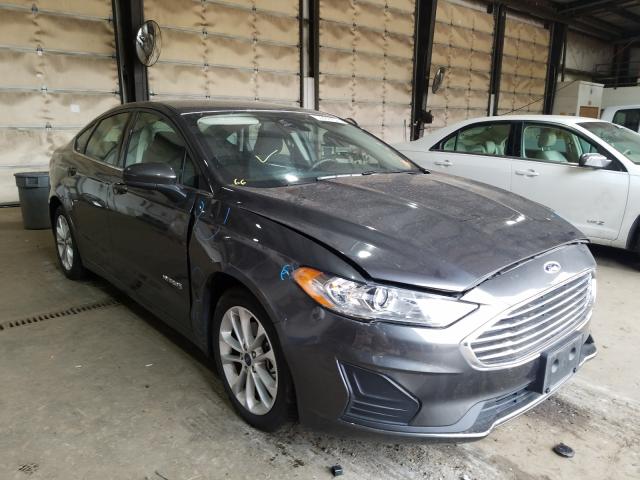 FORD FUSION SE 2019 3fa6p0luxkr272097