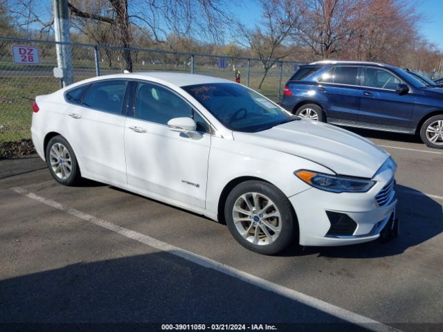 FORD FUSION HYBRID 2019 3fa6p0mu8kr125761