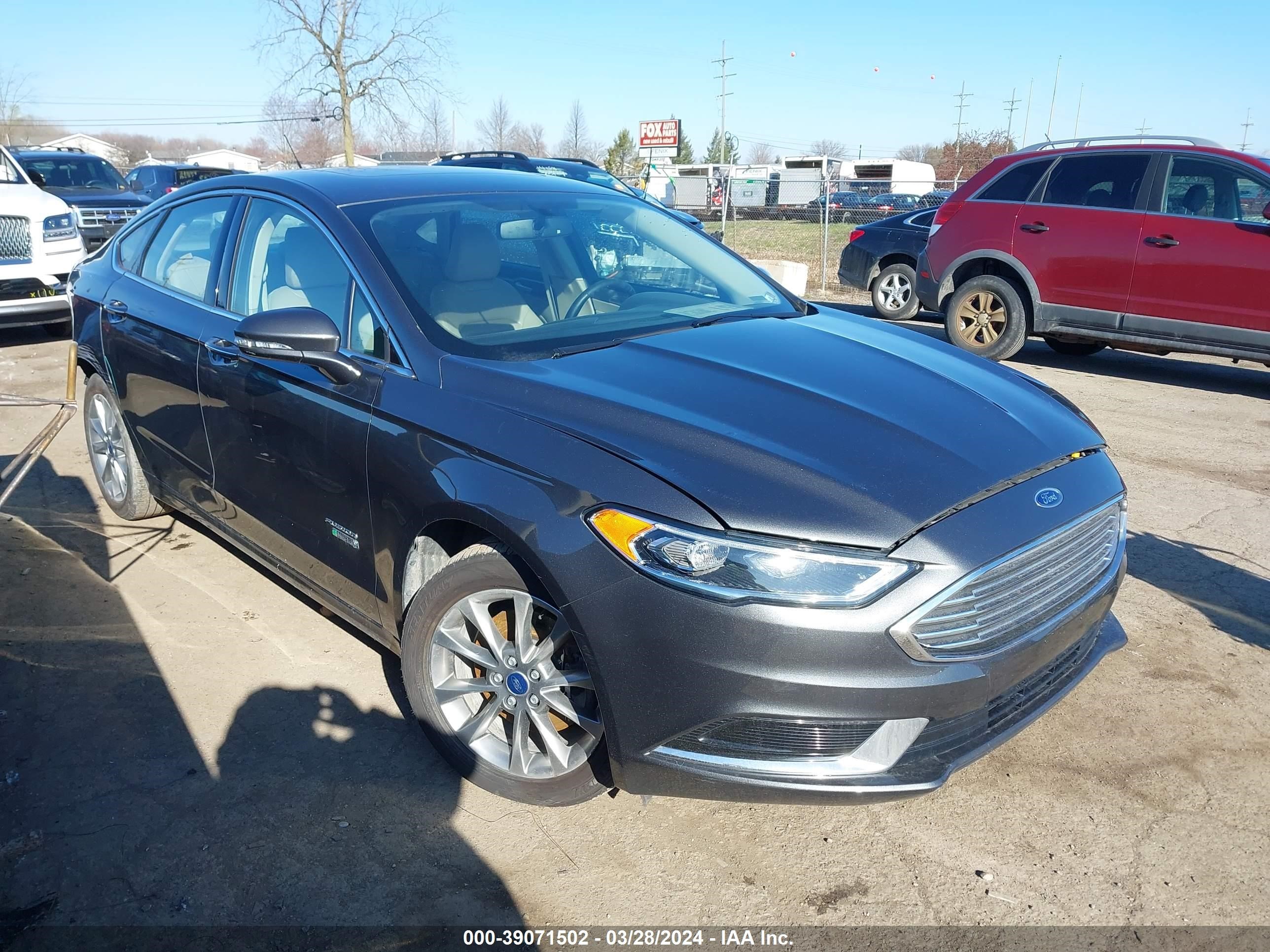 FORD FUSION 2018 3fa6p0pu4jr193033