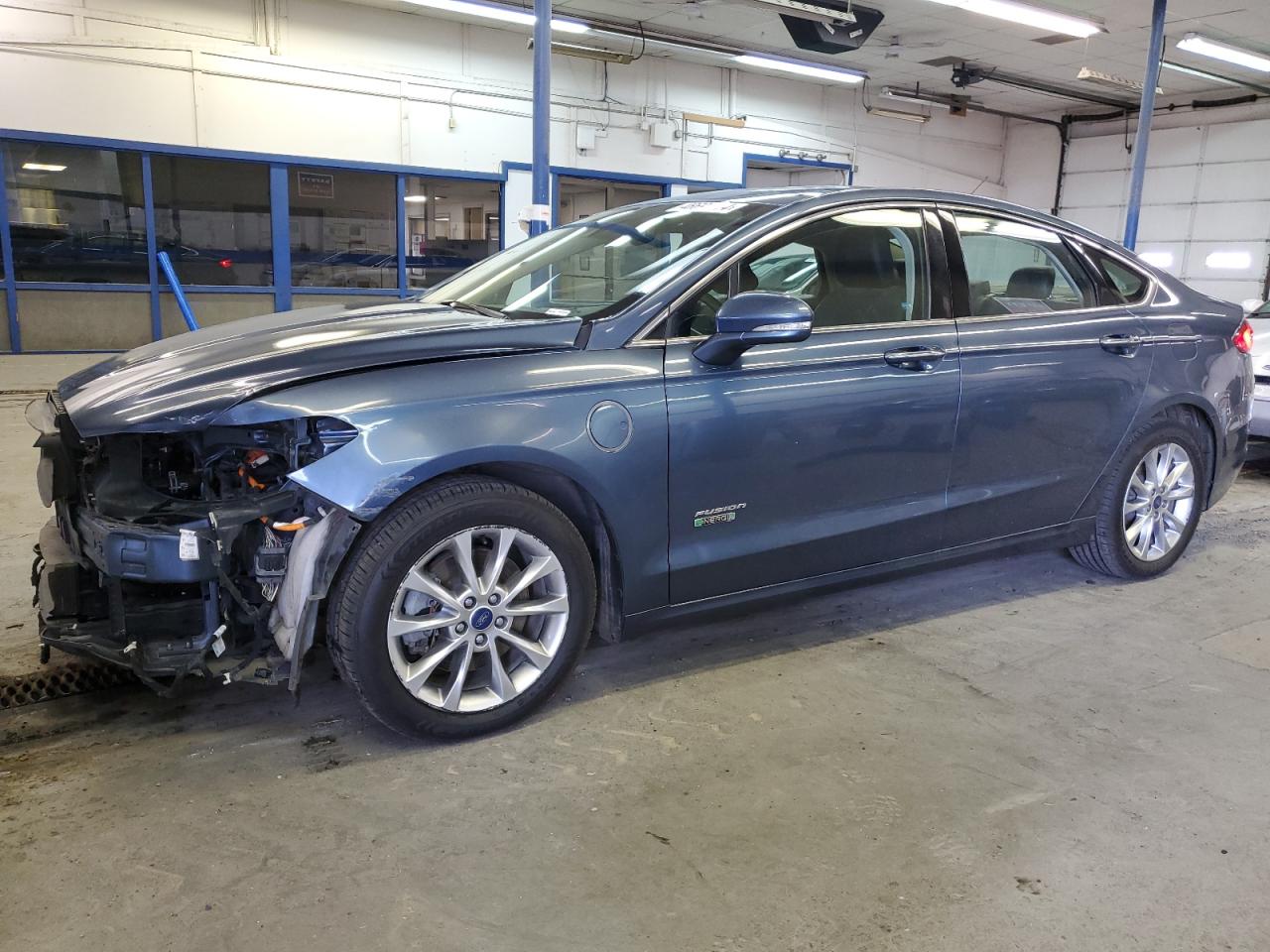 FORD FUSION 2018 3fa6p0pu6jr192143