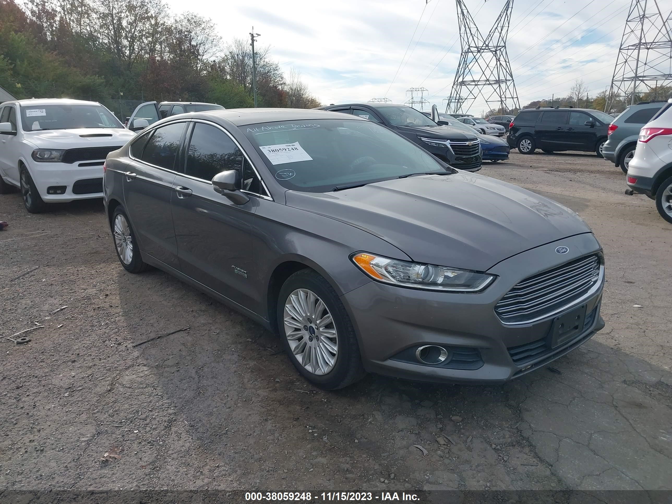 FORD FUSION 2013 3fa6p0puxdr282335