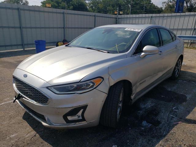 FORD FUSION TIT 2019 3fa6p0ru2kr119222