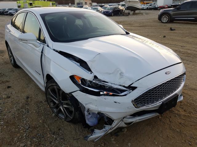 FORD FUSION TIT 2019 3fa6p0ru8kr209202