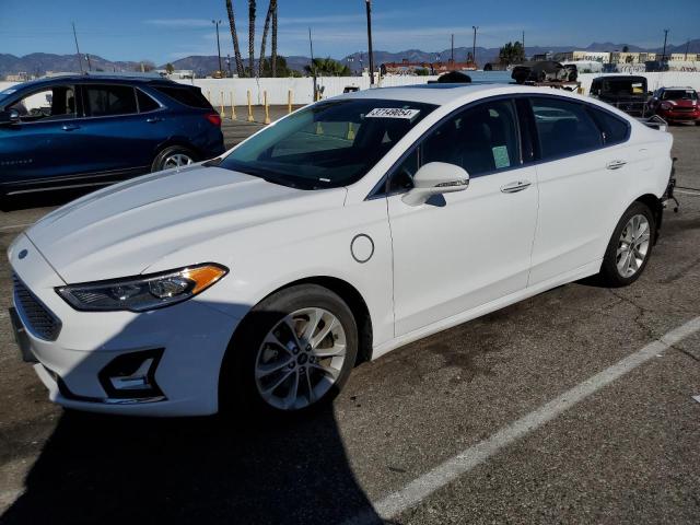 FORD FUSION 2019 3fa6p0su1kr174660