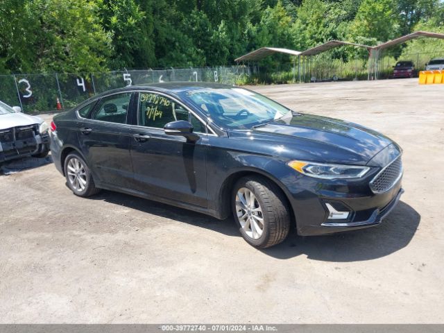 FORD FUSION 2019 3fa6p0su9kr267491