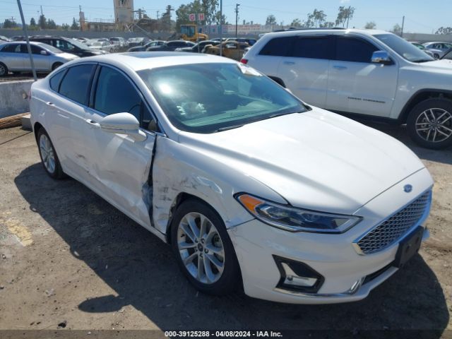 FORD FUSION ENERGI 2019 3fa6p0suxkr216372