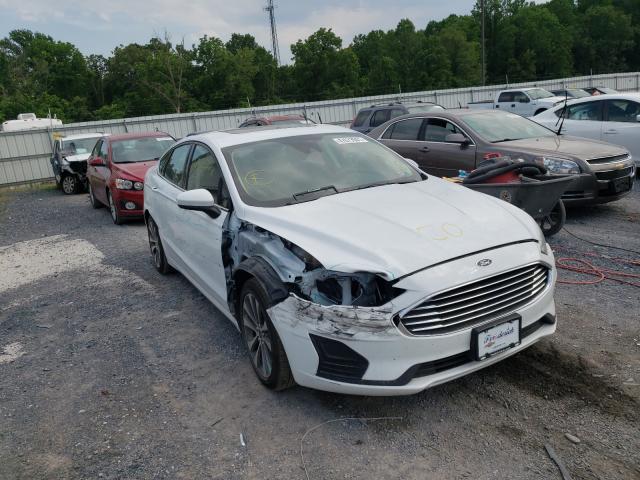 FORD FUSION SE 2019 3fa6p0t90kr234129