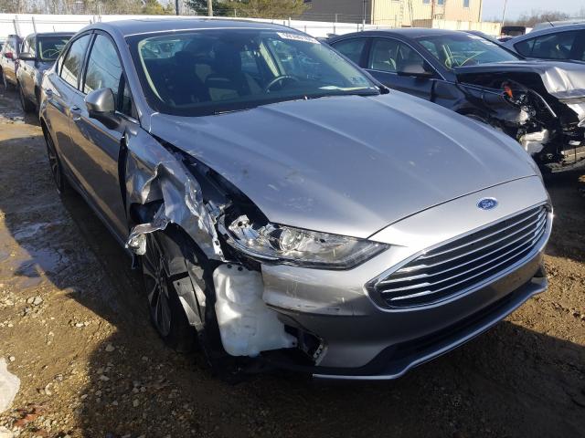 FORD FUSION SE 2020 3fa6p0t91lr190952