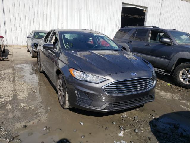 FORD FUSION SE 2020 3fa6p0t94lr190895