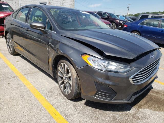 FORD FUSION SE 2019 3fa6p0t96kr237150