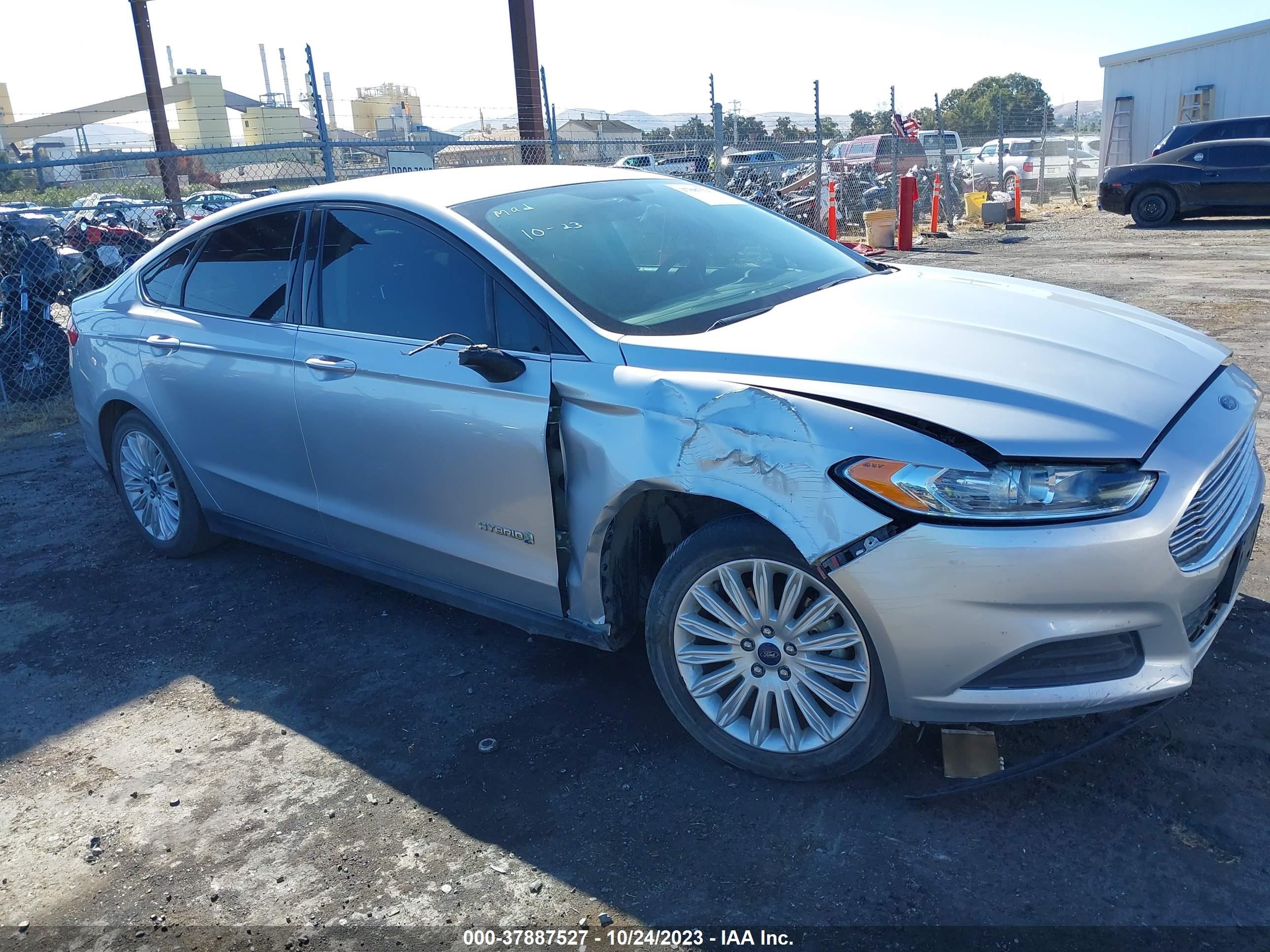 FORD FUSION 2015 3fa6p0uu3fr247692