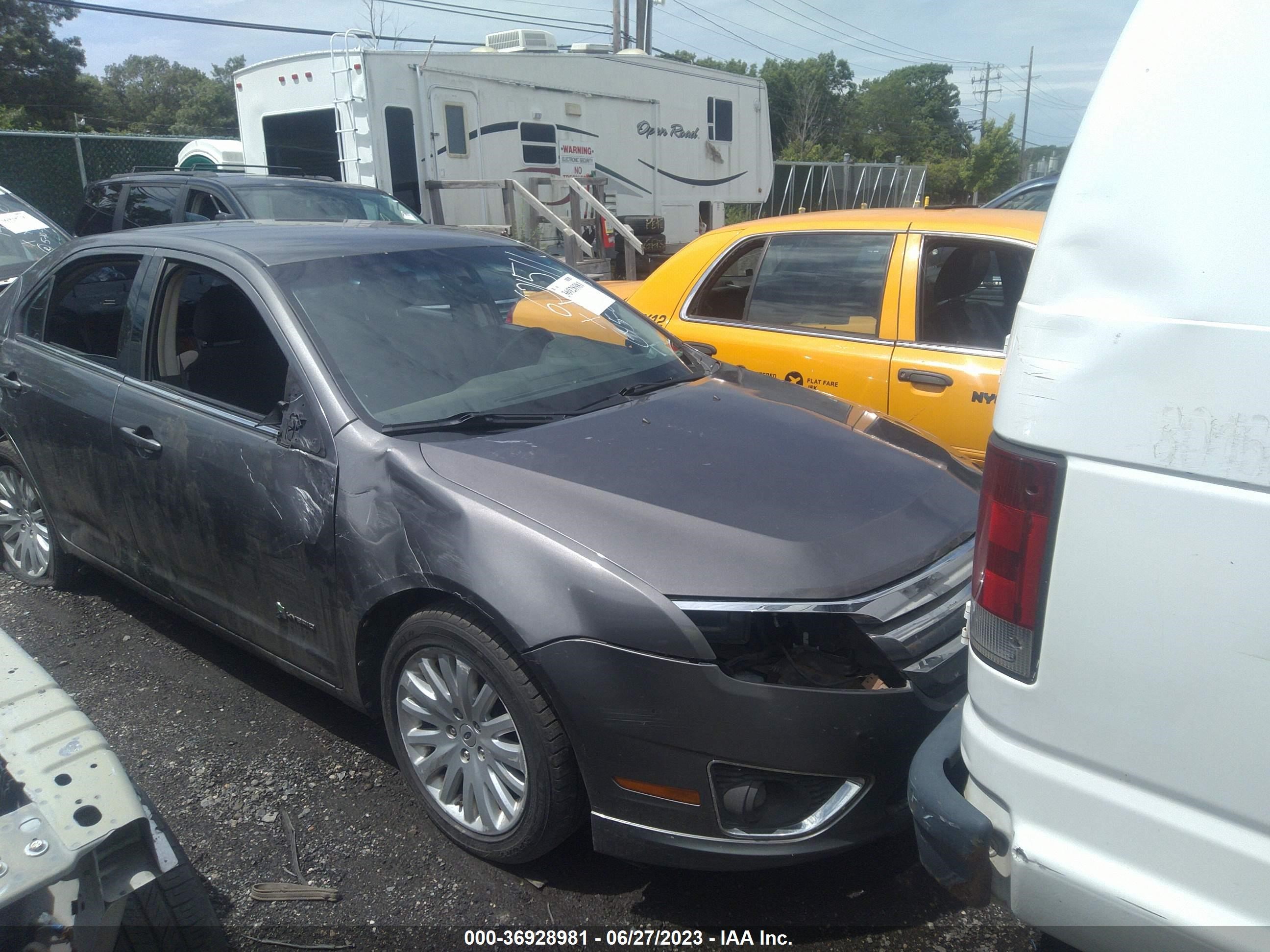 FORD FUSION 2011 3fadp0l34br344121