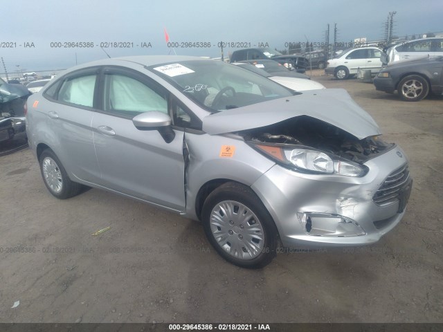 FORD FIESTA 2019 3fadp4aj1km121850