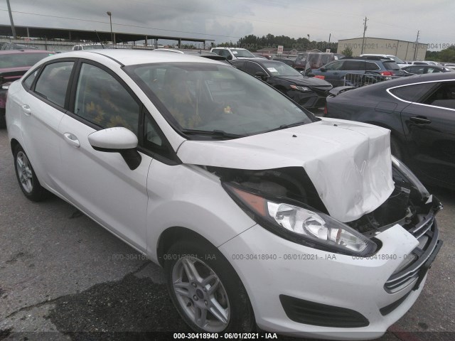 FORD FIESTA 2018 3fadp4bj0jm132318