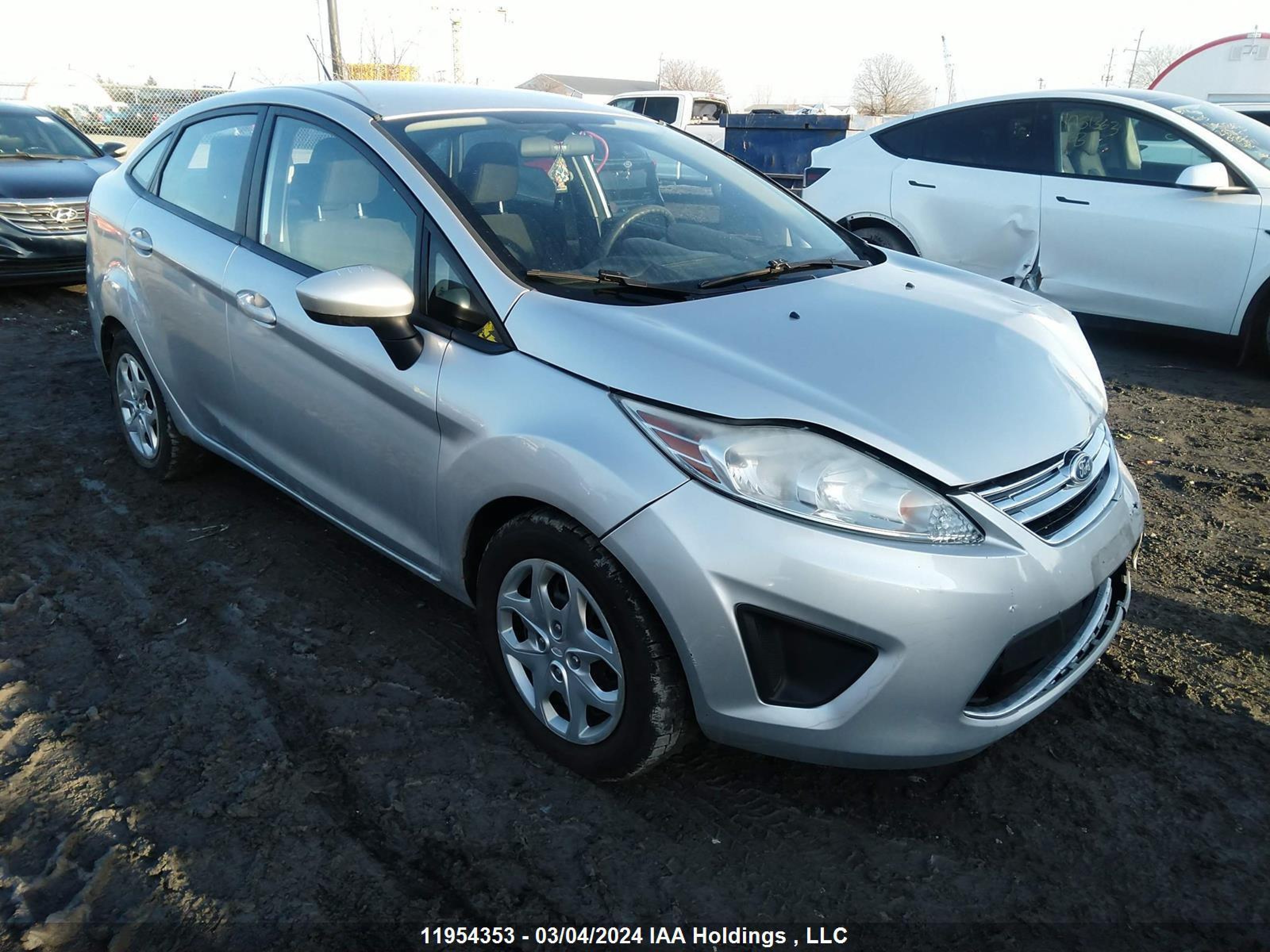 FORD FIESTA 2011 3fadp4bj1bm183098