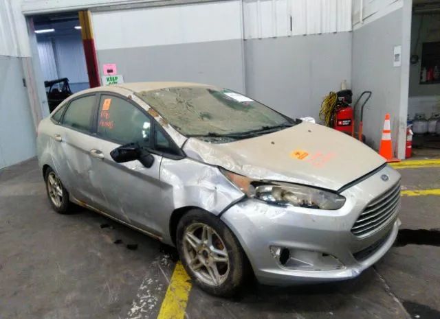 FORD FIESTA 2018 3fadp4bj1jm122154