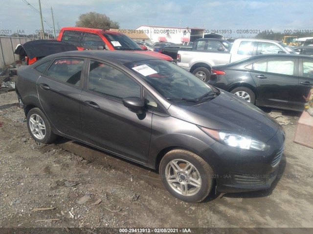 FORD FIESTA 2018 3fadp4bj1jm132893