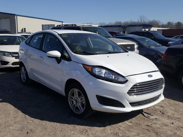 FORD FIESTA SE 2018 3fadp4bj1jm144834