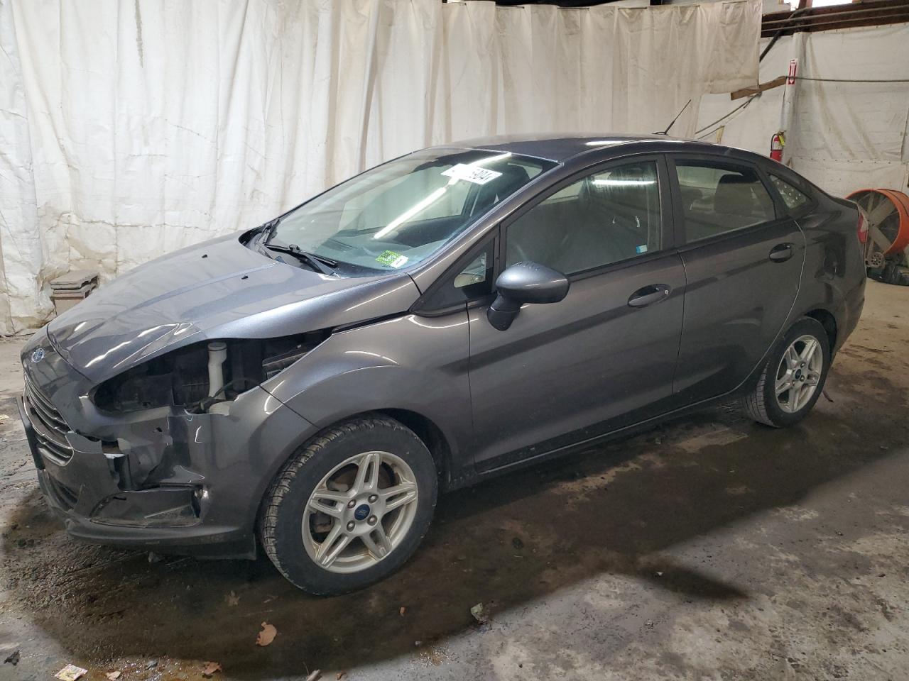 FORD FIESTA 2019 3fadp4bj1km101175