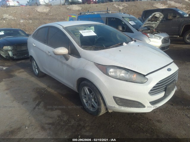 FORD FIESTA 2019 3fadp4bj1km130045