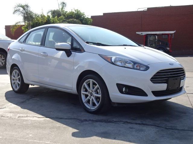 FORD FIESTA SE 2019 3fadp4bj1km149713