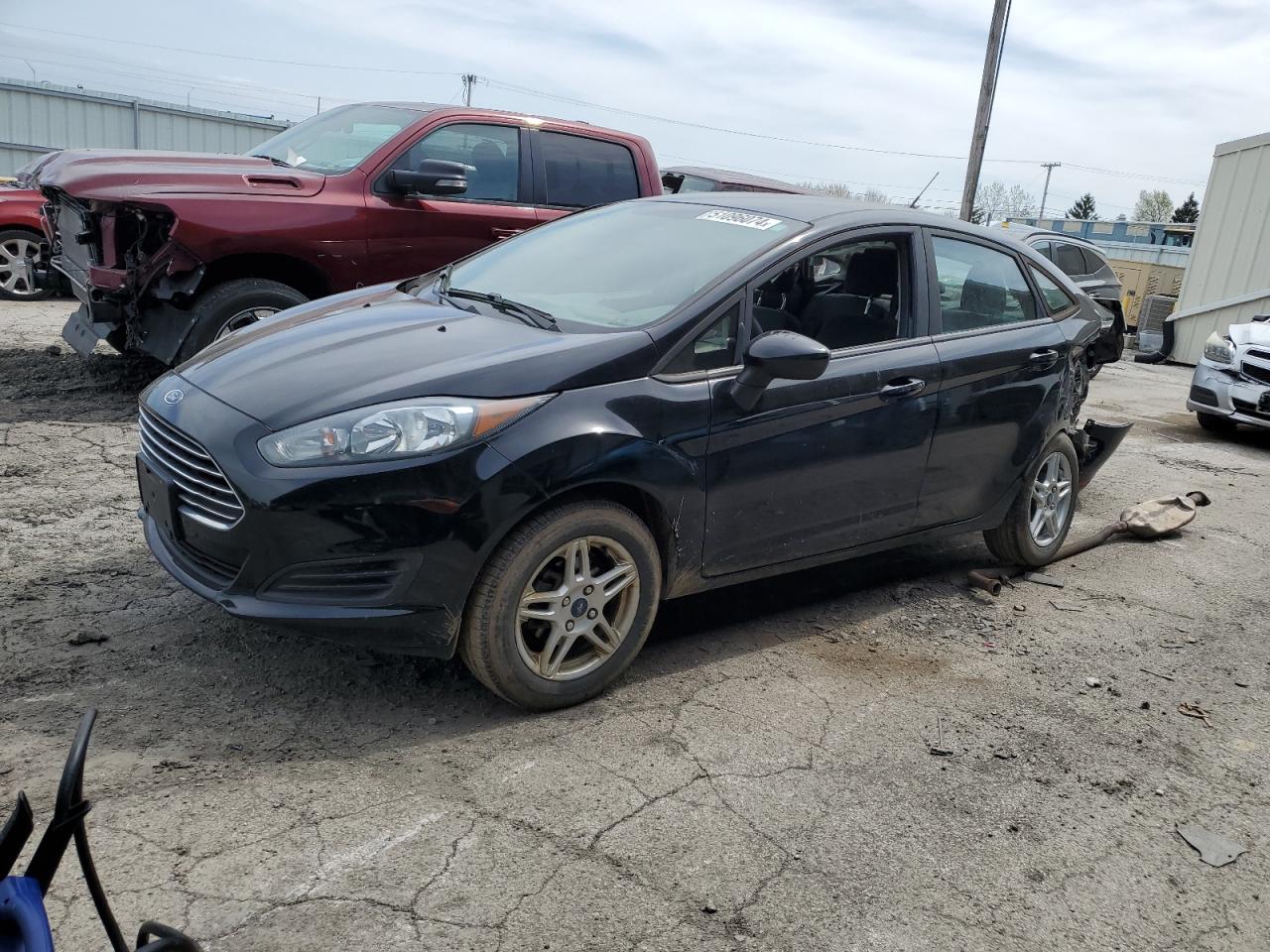 FORD FIESTA 2019 3fadp4bj1km157794