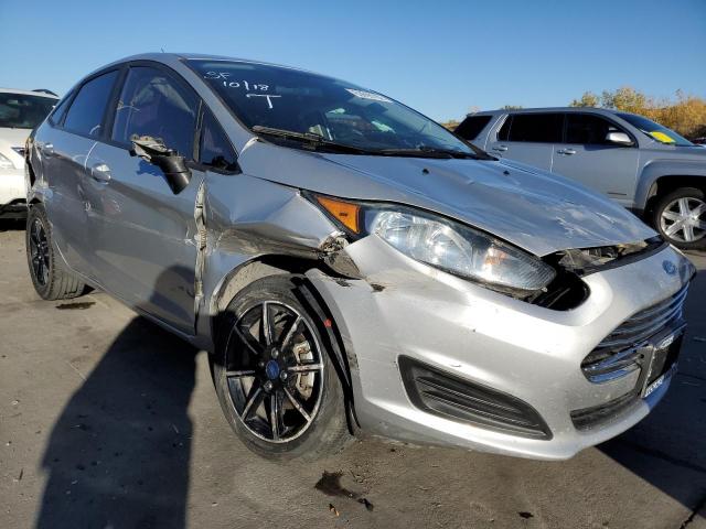 FORD FIESTA SE 2018 3fadp4bj2jm118694