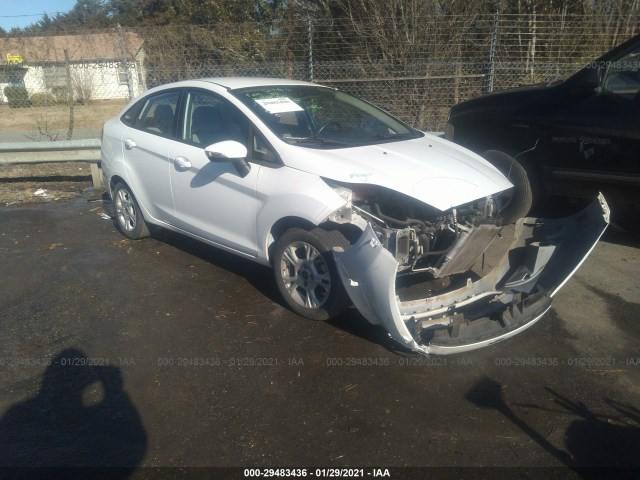 FORD FIESTA 2014 3fadp4bj3em232757