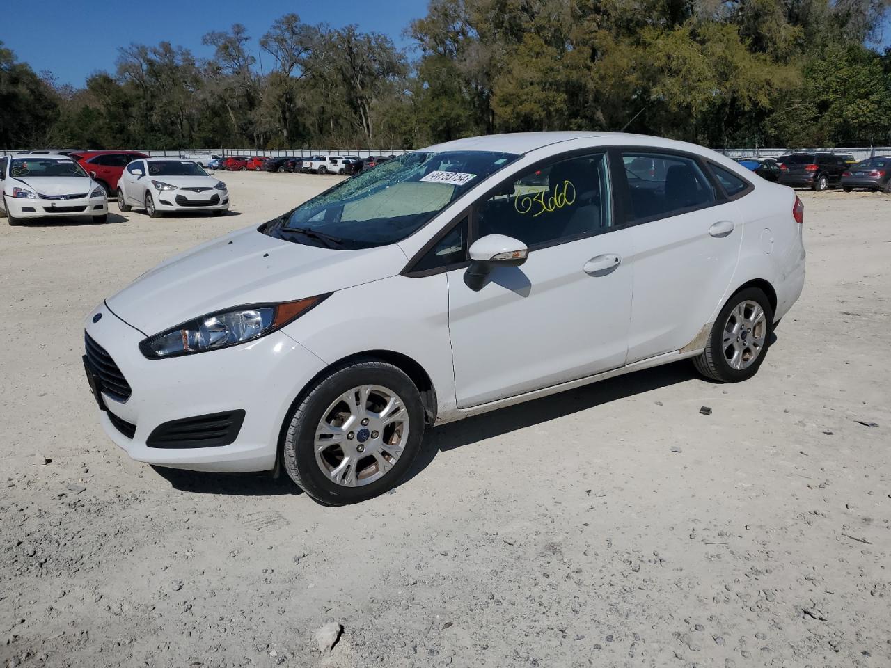 FORD FIESTA 2015 3fadp4bj3fm191340