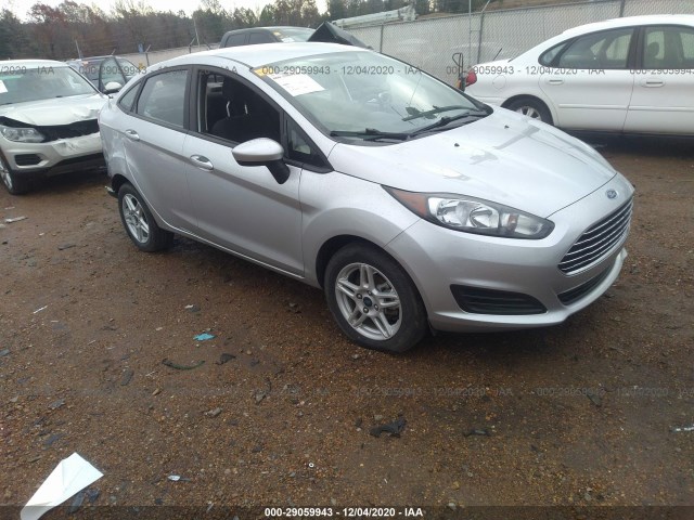 FORD FIESTA 2018 3fadp4bj3jm116615