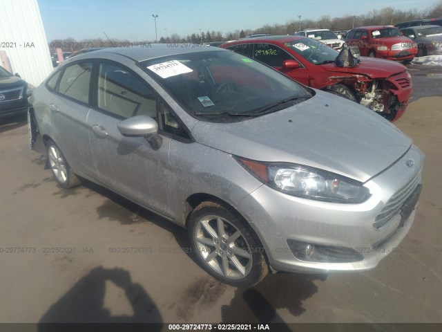 FORD FIESTA 2019 3fadp4bj3km106071