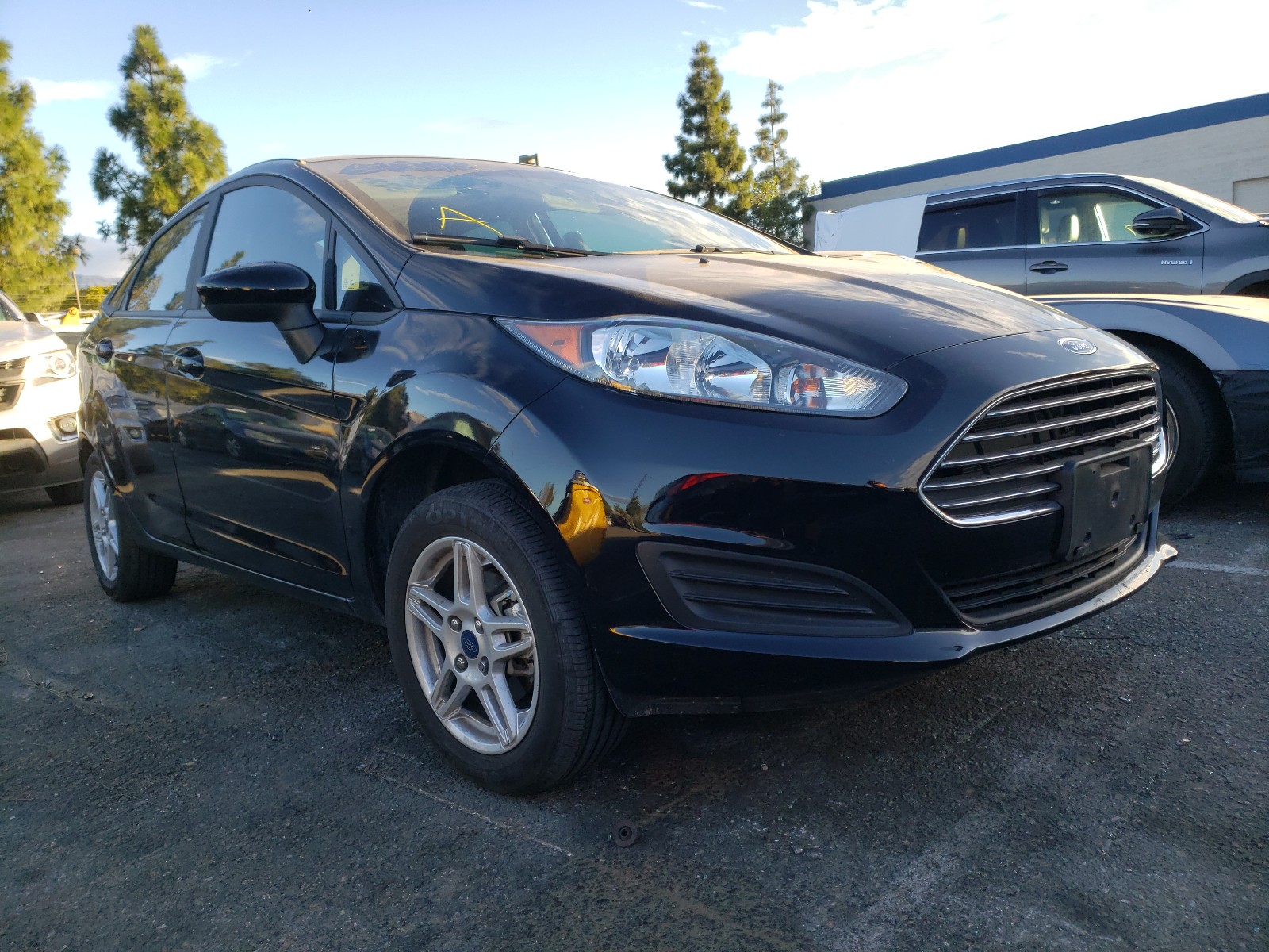 FORD FIESTA SE 2019 3fadp4bj4km104913