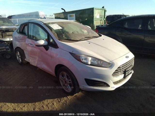 FORD FIESTA 2019 3fadp4bj4km113370