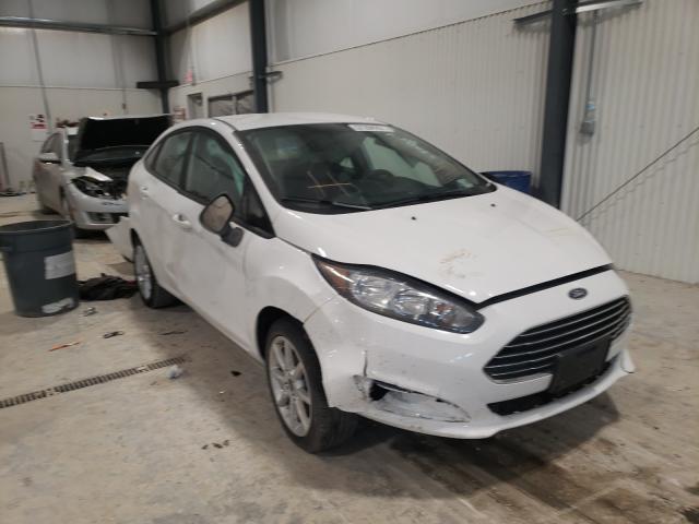 FORD FIESTA SE 2019 3fadp4bj4km137684