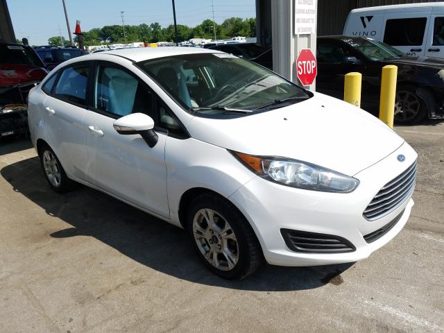 FORD FIESTA SE 2015 3fadp4bj5fm114517