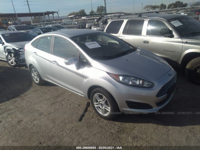 FORD FIESTA 2018 3fadp4bj5jm135117