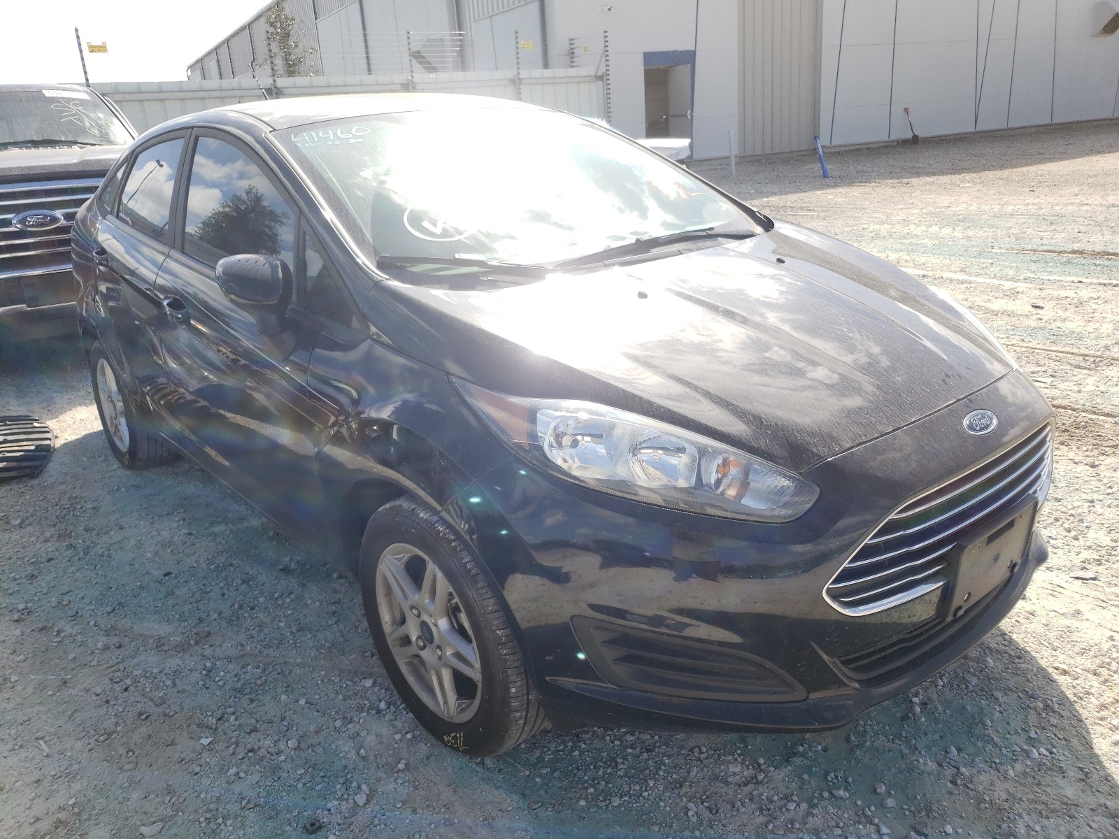 FORD FIESTA 2018 3fadp4bj5km101101