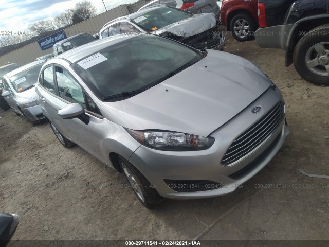 FORD FIESTA 2019 3fadp4bj5km111546