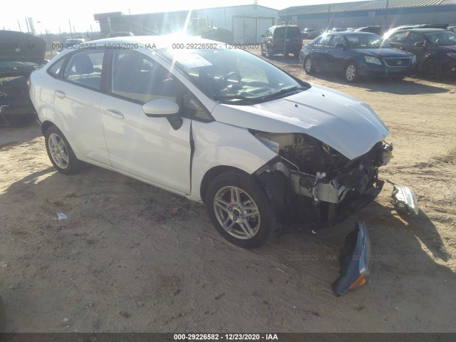 FORD FIESTA 2019 3fadp4bj5km131490