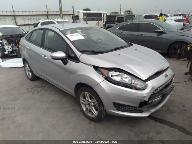 FORD FIESTA 2019 3fadp4bj5km144448