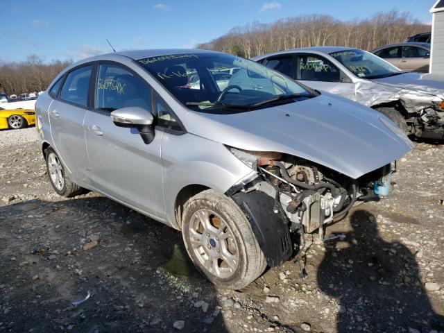 FORD FIESTA SE 2015 3fadp4bj6fm132248