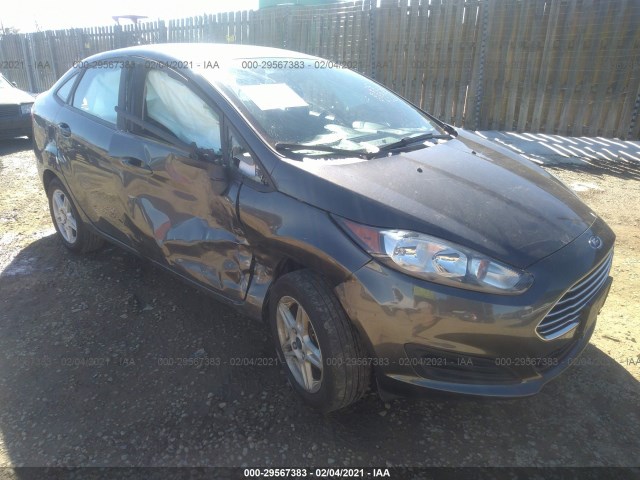 FORD FIESTA 2018 3fadp4bj7jm121493