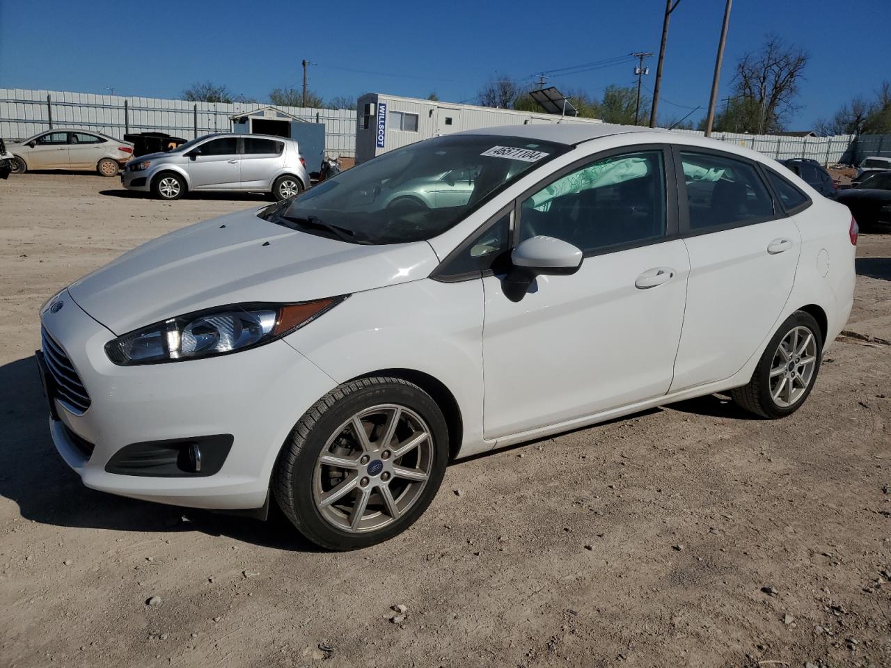 FORD FIESTA 2019 3fadp4bj7km149019